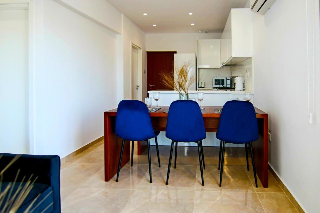 Phaedrus Living Seaside Residence Lighthouse 70 Paphos Buitenkant foto
